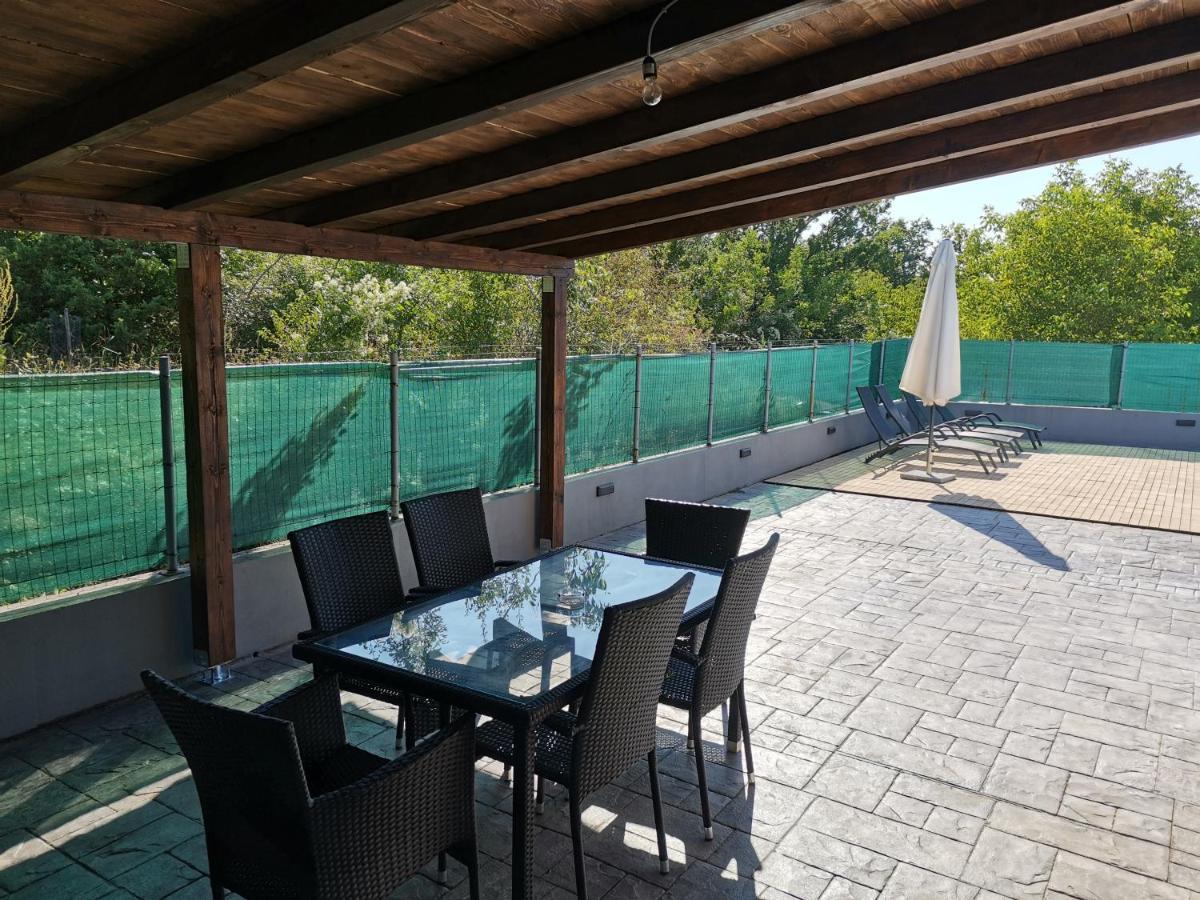 Holiday Home Villa Marija Radosic  Kültér fotó